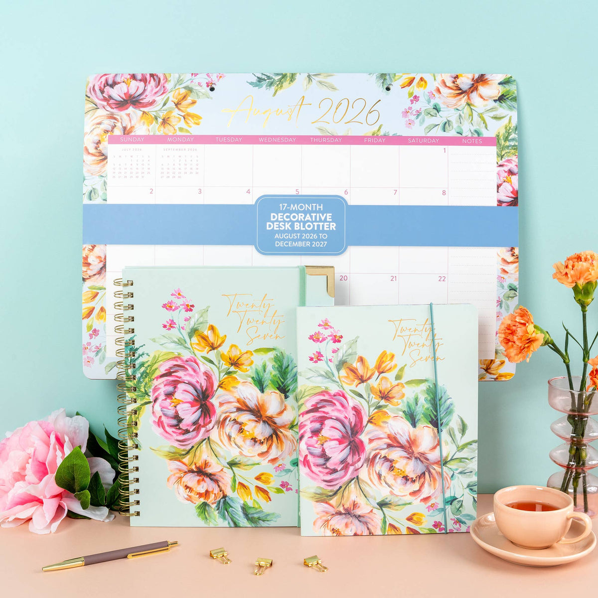 2027 Bella Flora Decorative Desk Blotter