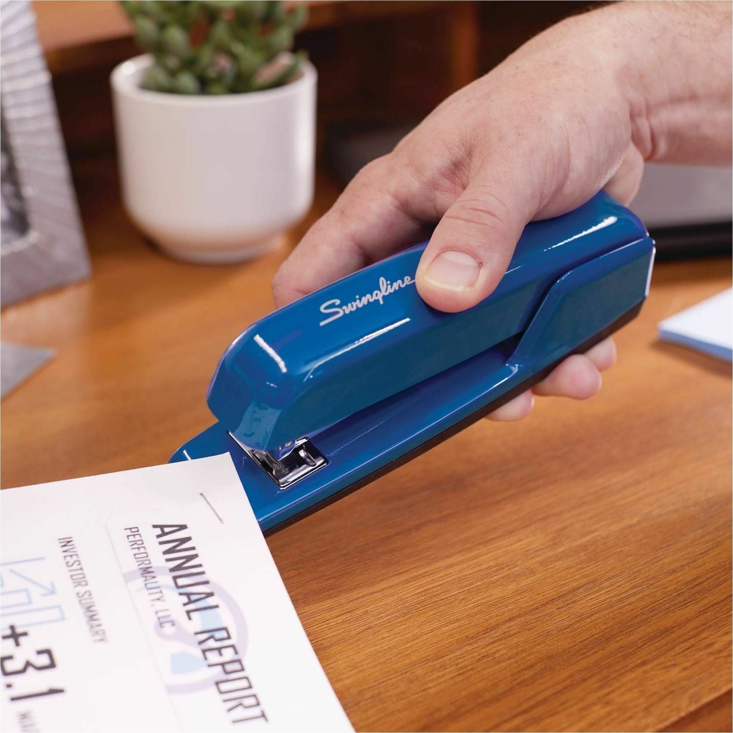 Swingline 747 Business Stapler, Blue