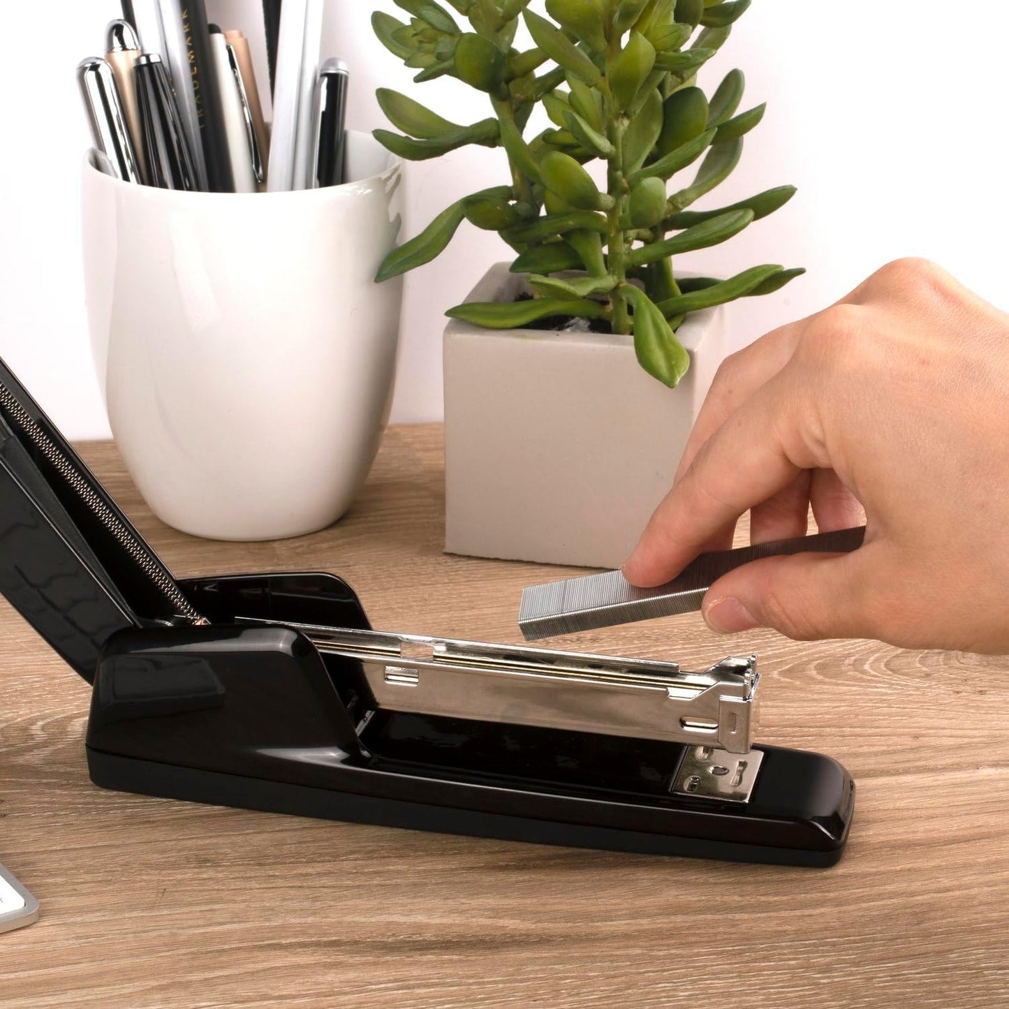 Swingline 747 Business Stapler, Black
